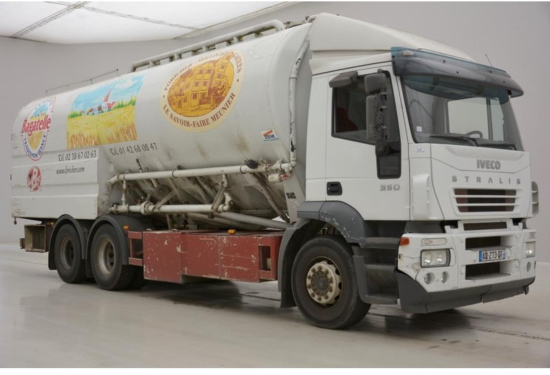 Вантажівка цистерна Iveco Stralis 350 - 6x2 grain silo: фото 4