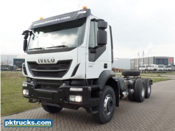 Новий Вантажівка шасі Iveco Trakker AD380T38H-3820 (11 Units): фото 1