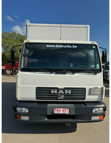 Вантажівка з закритим кузовом MAN LE 8.180 **BOX+LIFT / KOFFER + LBW**: фото 3