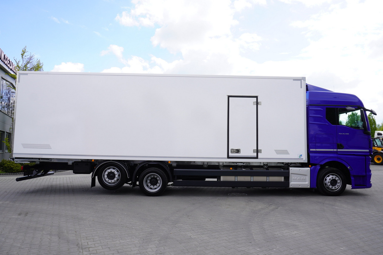 Новий Вантажівка з закритим кузовом MAN New MAN TGX 26.400 / NEW IGLOOCAR refrigerator 23 pallets / 6×2 / 2024 / 10 units: фото 6
