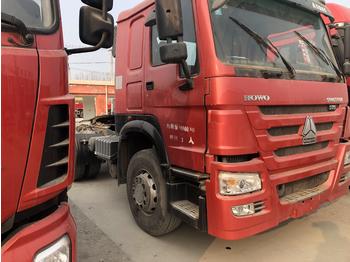 Бортова вантажівка/ Платформа SINOTRUK Howo 375 Truck: фото 1