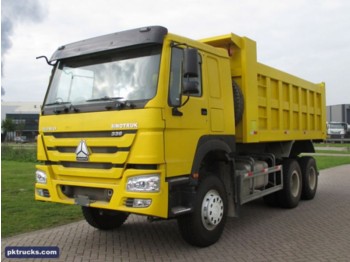 CNHTC SINOTRUK HOWO 336 6x4 - Самоскид вантажівка