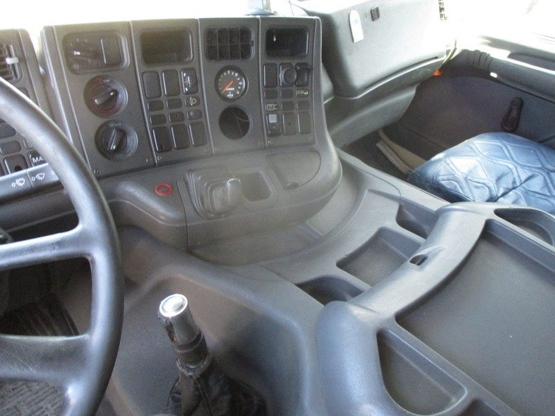 Вантажівка шасі Scania 94D 220 , Manual Gearbox and Feulpump: фото 10