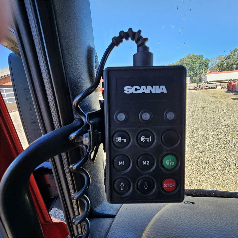 Вантажівка шасі Scania R 480: фото 21