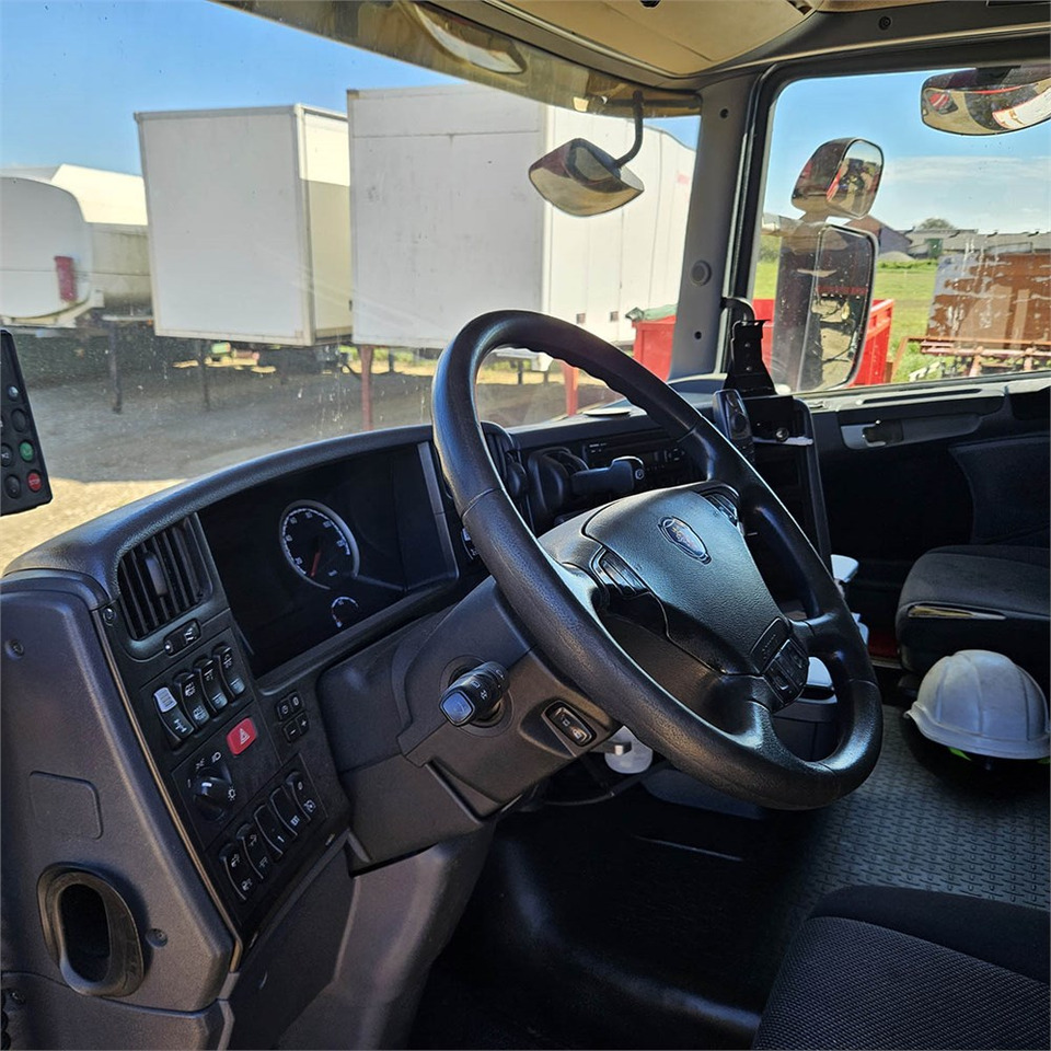 Вантажівка шасі Scania R 480: фото 14