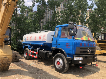 DONGFENG Water tanker truck - Вантажівка цистерна