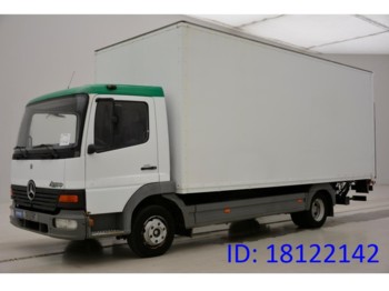 Вантажівка з закритим кузовом Mercedes-Benz Atego 815