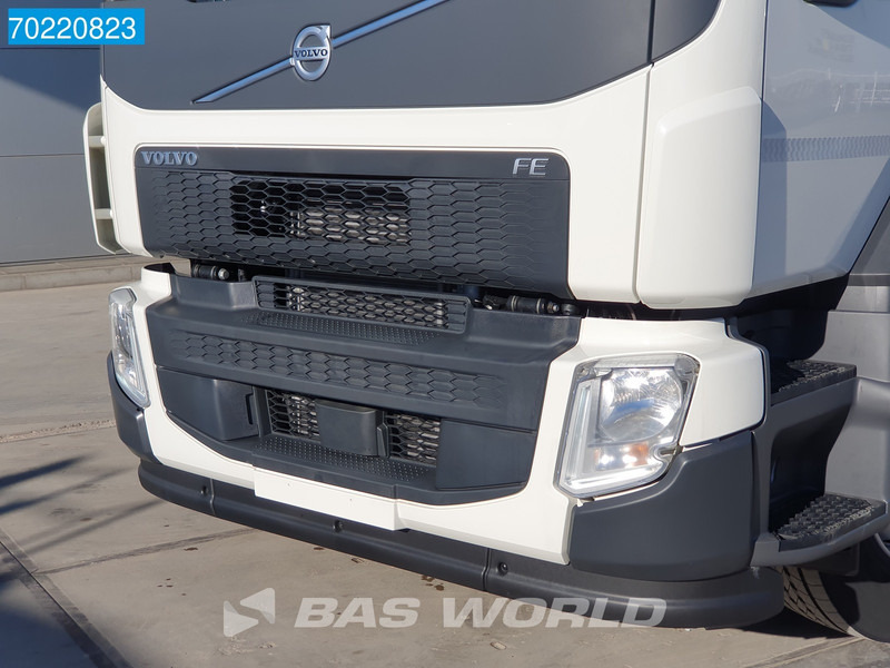 Новий Бортова вантажівка/ Платформа, Вантажівка з маніпулятором Volvo FE 250 4X2 NEW! HYVA HB130XE4 Kran Crane Euro 6: фото 20