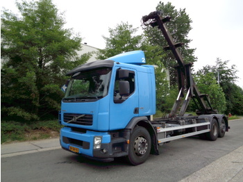 Скіповий навантажувач вантажівка Volvo FE 280 S: фото 1