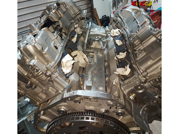 Двигун та запчастини в категорії Інша техніка BMW Engine N63B44D Euro 6: фото 3