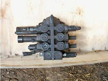 Запчастини CASE IH JX oil block valve: фото 1