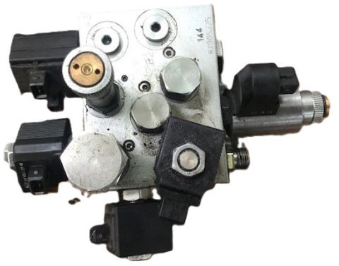 Гідравлічний клапан в категорії Вантажно-розвантажувальна техніка Control valve block for Linde/ Still: фото 2