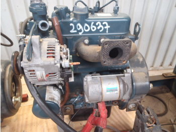 KUBOTA D722 - Двигун