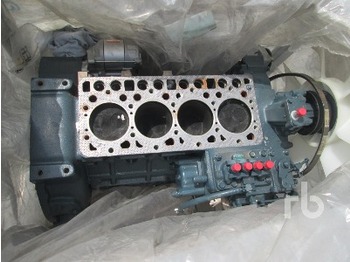Kubota V2003-T-ES01 - Двигун та запчастини