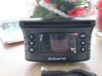 Steyr EZ-Guide 250 mit AG 15 Antenne - Навігаційна система