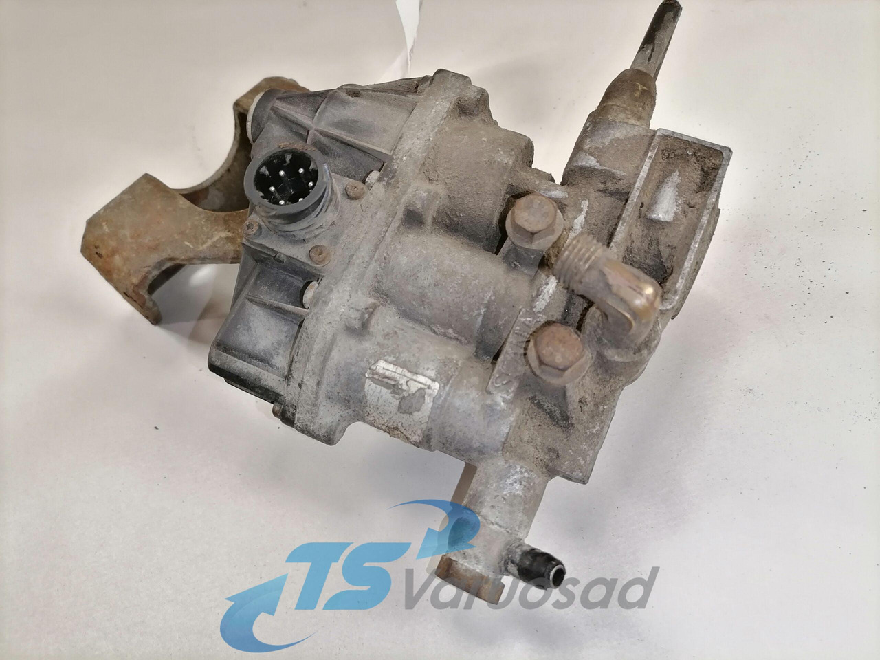 Гальмівний клапан в категорії Вантажівки Scania Air pressure control valve 1501452: фото 2