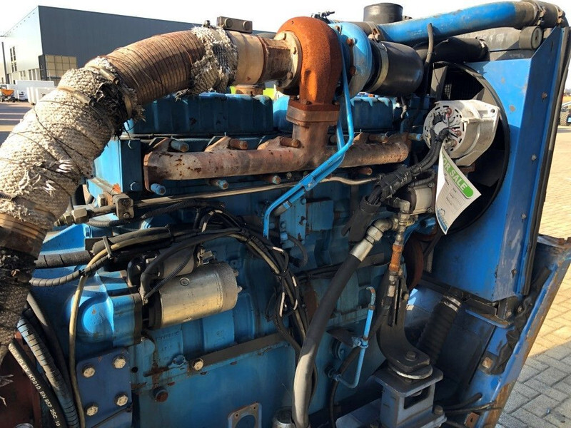 Двигун Sisu Valmet Diesel 74.234 ETA 181 HP diesel enine with ZF gearbox: фото 16