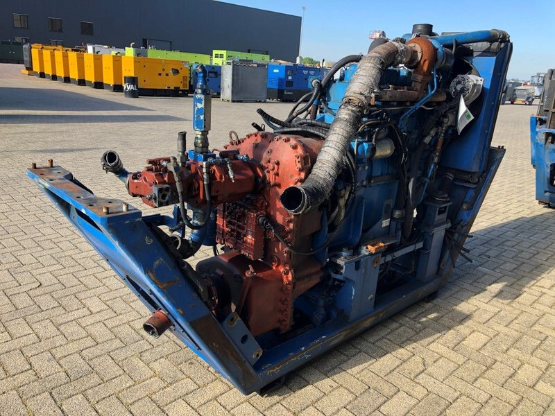 Двигун Sisu Valmet Diesel 74.234 ETA 181 HP diesel enine with ZF gearbox: фото 9