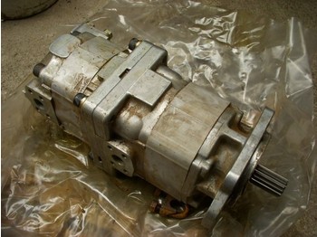 Komatsu (54) pump for transmission - Getriebepumpe - Трансмісія