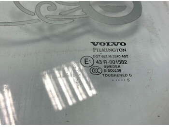 Скло та запчастини Volvo FH12 2-seeria (01.02-): фото 2