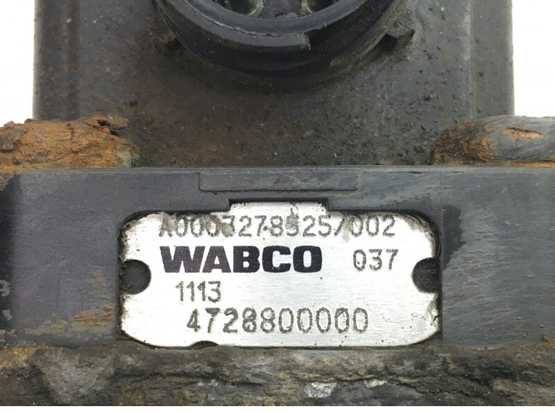 Повітряна підвіска в категорії Вантажівки Wabco Actros MP2/MP3 1832 (01.02-): фото 5
