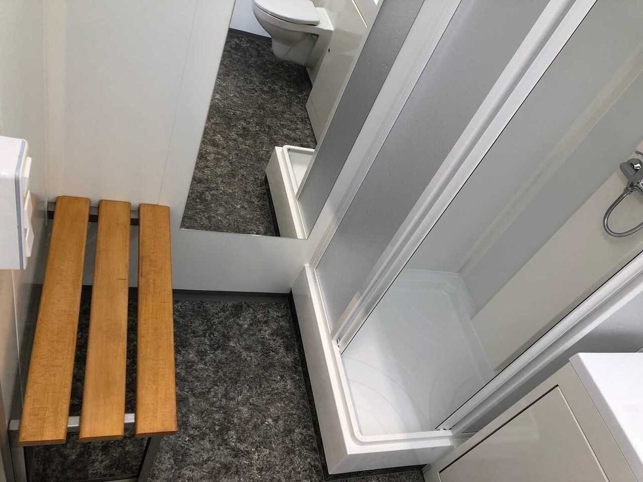 Новий Житловий контейнер, Причіп ROSEMEIER VE Badanhänger + separates WC Toilettenanhänger: фото 6