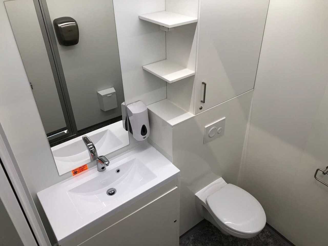 Новий Житловий контейнер, Причіп ROSEMEIER VE Badanhänger + separates WC Toilettenanhänger: фото 7