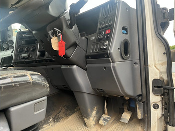 Scania P400 8X4 - Бортова вантажівка/ Платформа: фото 3