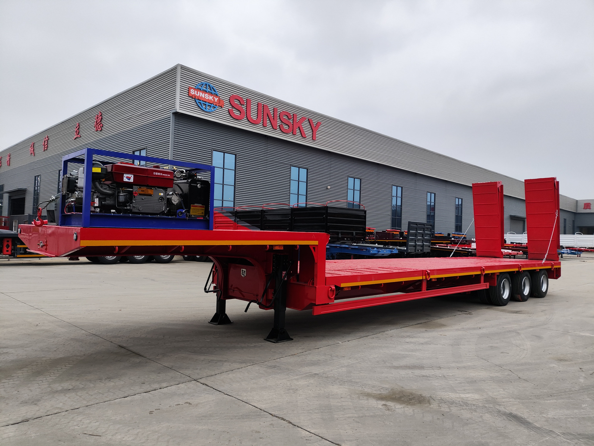 Xiamen Sunsky Vehicle Co.,Ltd - Вантажівки SINOTRUK HOWO - 8х4, Коробка передач: ручна undefined: фото 15
