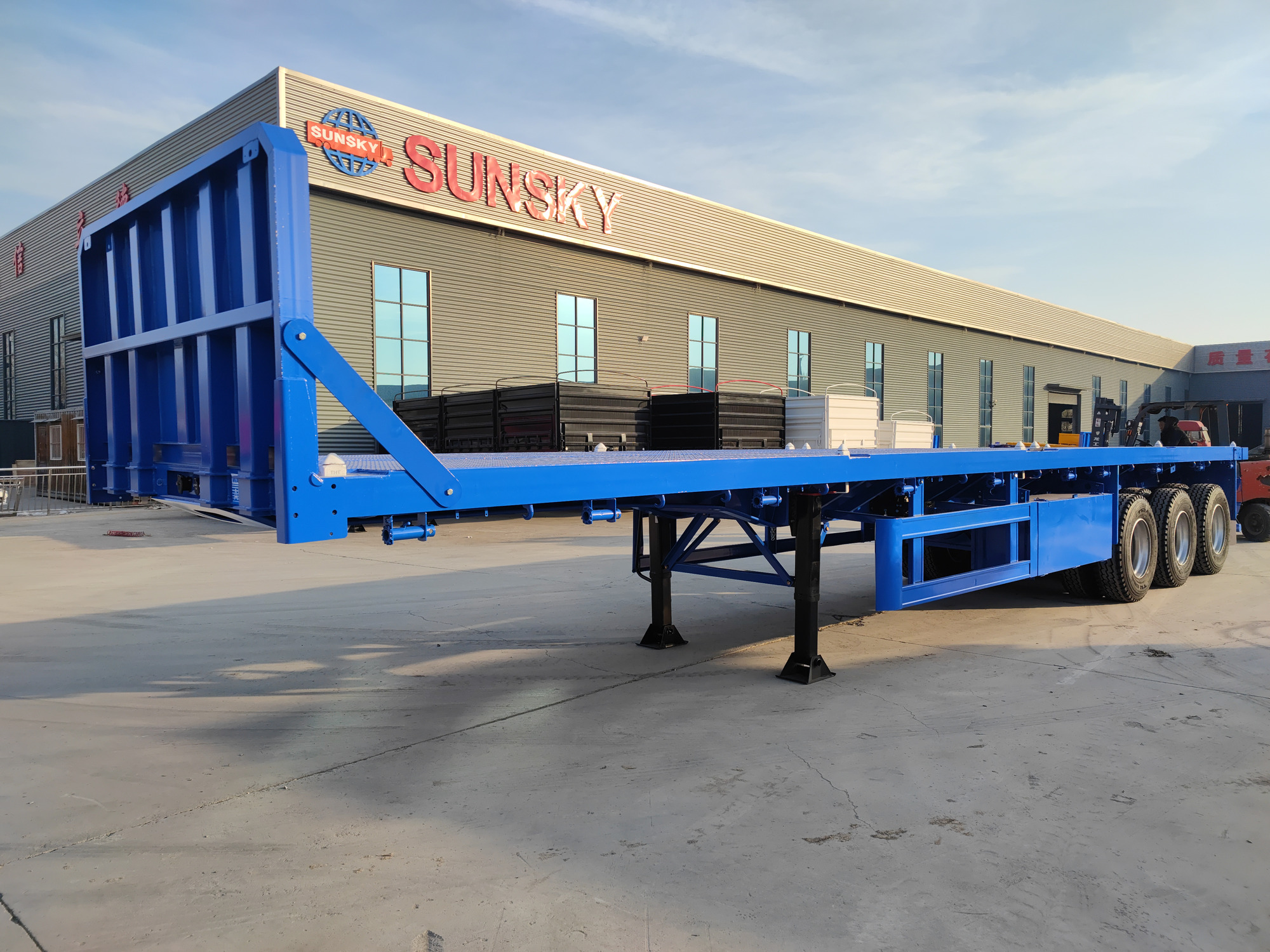 Xiamen Sunsky Vehicle Co.,Ltd - Вантажівки SINOTRUK HOWO - 8х4, Коробка передач: ручна undefined: фото 10