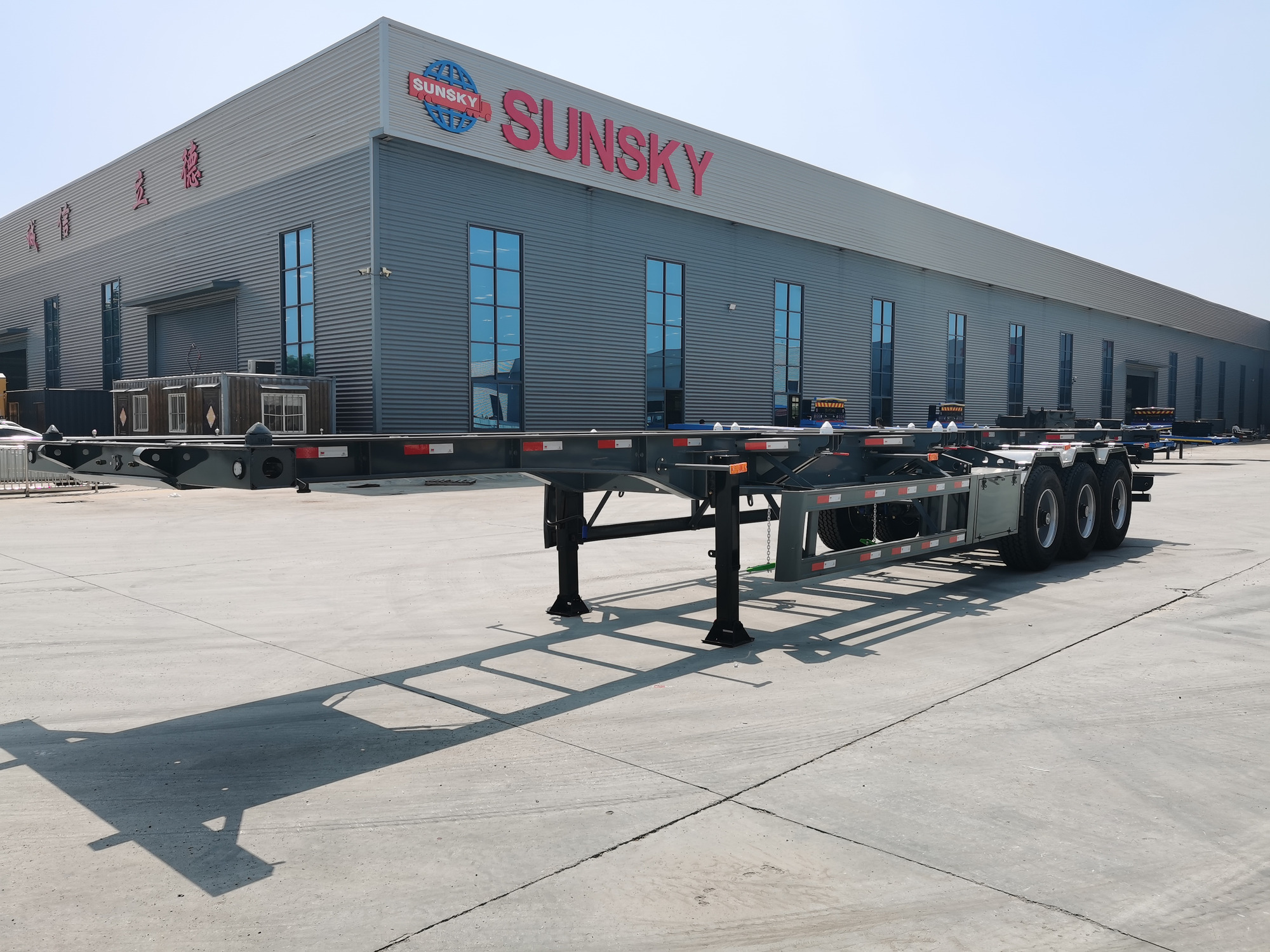 Xiamen Sunsky Vehicle Co.,Ltd - Вантажівки SINOTRUK HOWO - 8х4, Коробка передач: ручна undefined: фото 11