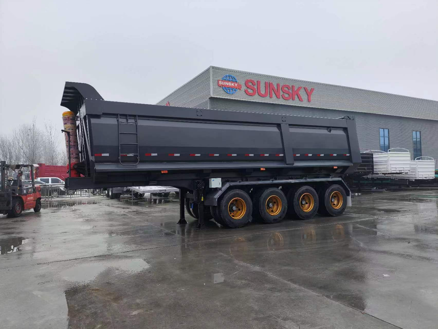 Xiamen Sunsky Vehicle Co.,Ltd - Вантажівки SINOTRUK HOWO - 8х4, Коробка передач: ручна undefined: фото 16