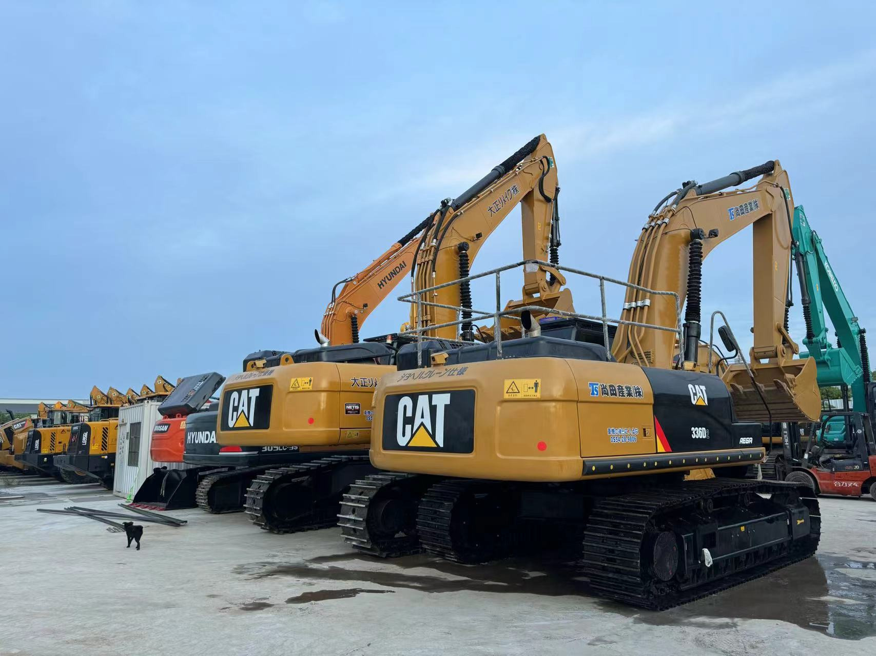 Sunight Development Company Limited - Тягачі - 6х4 undefined: фото 2