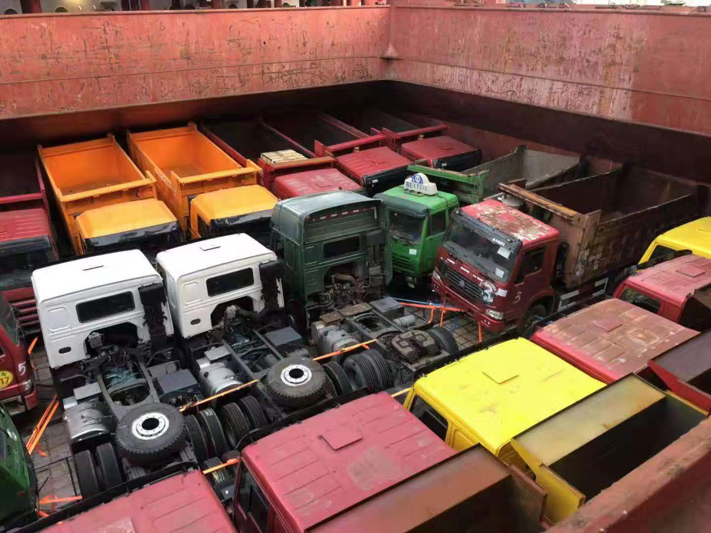 Shandong Guhong Auto Industrial CO., LTD - Вантажівки - Рік: 2020, 6х4, Кондиціонер undefined: фото 7