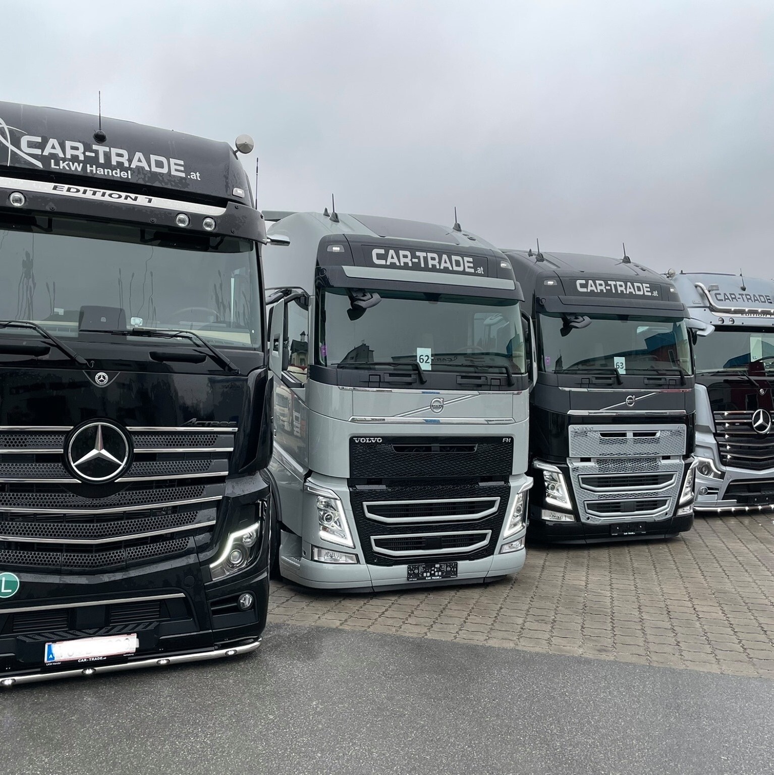 Cartrade Gebrauchtwagen GmbH - Причепи LAMBERET undefined: фото 1