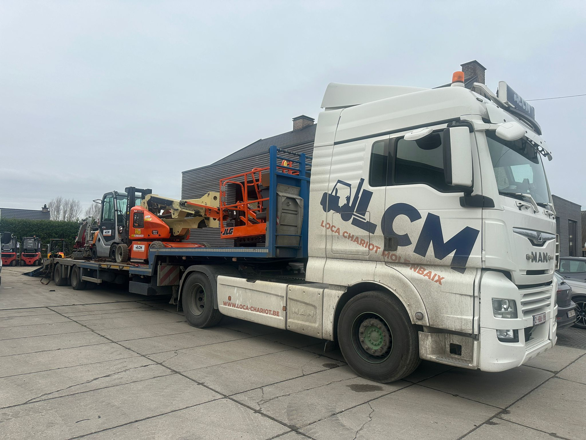 SRL LOCA-CHARIOT - Оголошення про продаж undefined: фото 2