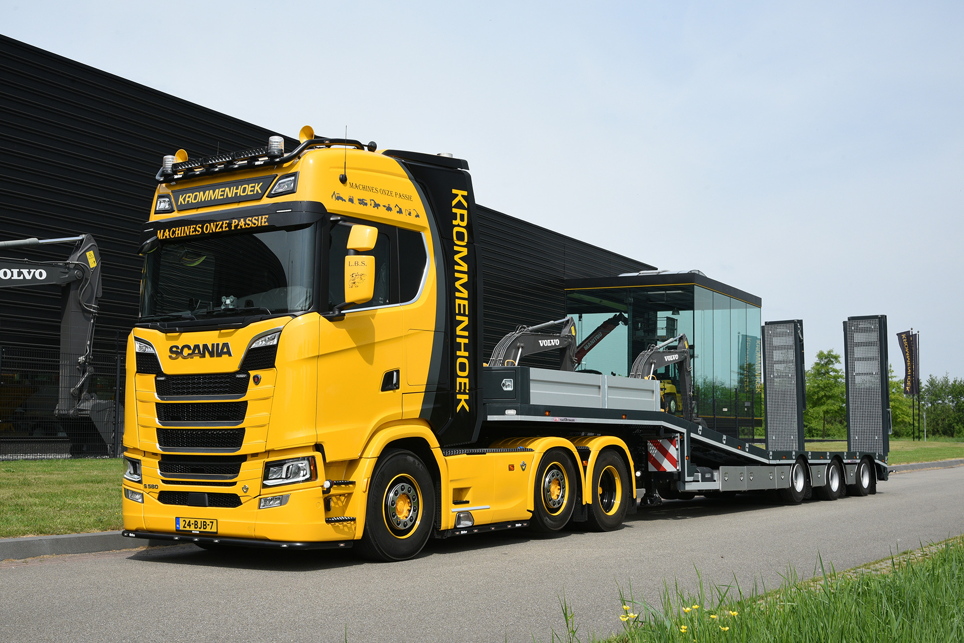 Handelsonderneming Krommenhoek BV - Будівельна техніка undefined: фото 1