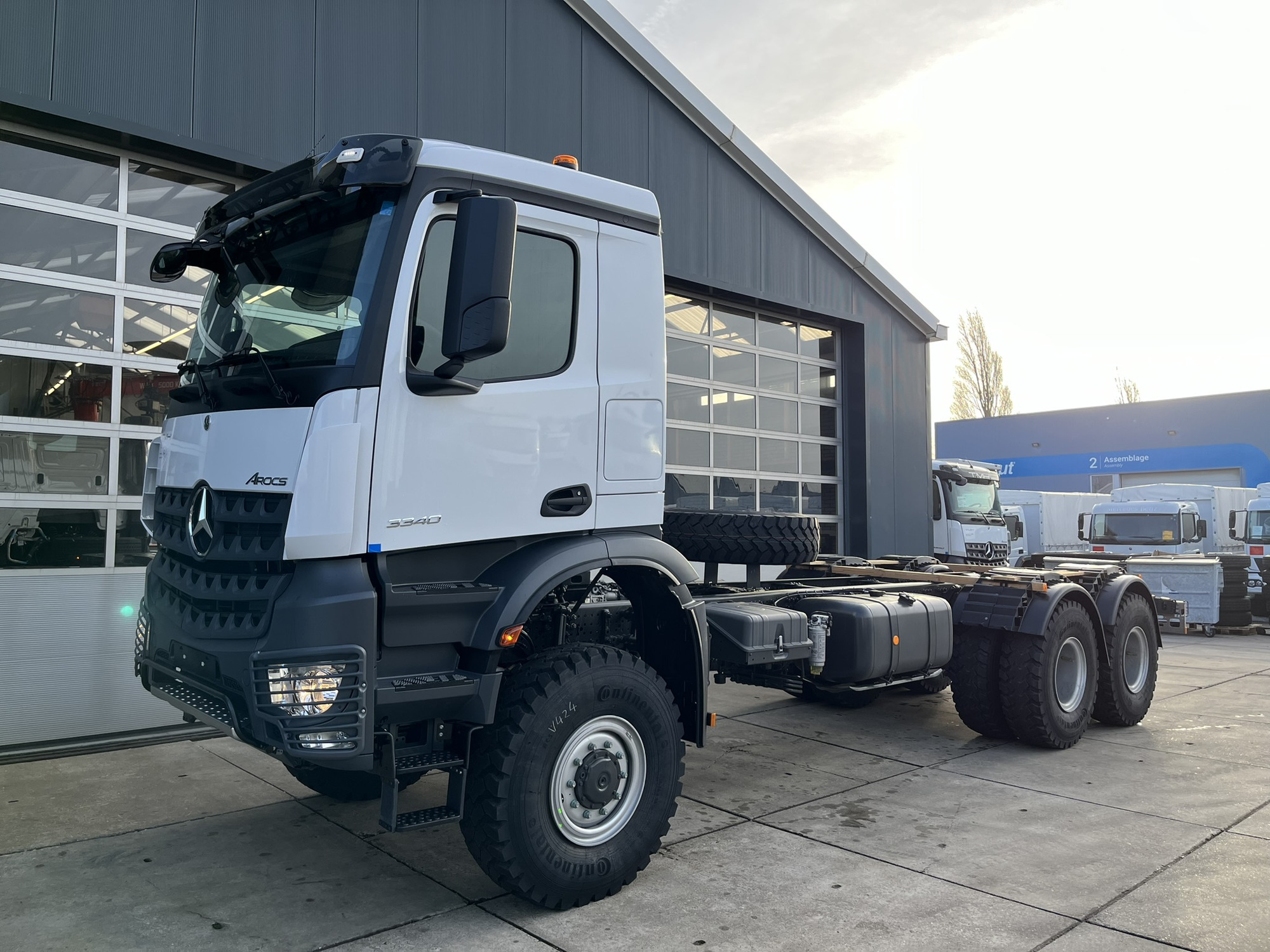 TMH Trucks - Оголошення про продаж undefined: фото 8