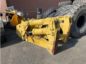 Розпушувач CATERPILLAR