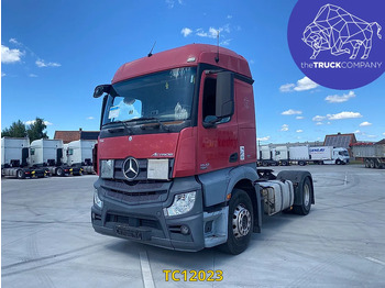 Тягач MERCEDES-BENZ Actros 1842