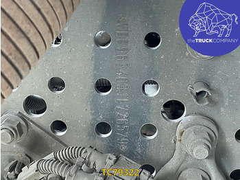 Тягач Mercedes-Benz Actros 1842: фото 3