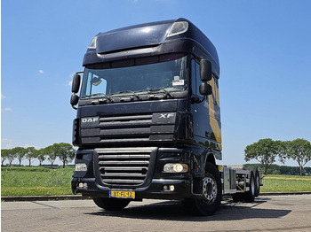 Вантажівка шасі DAF XF 105 460