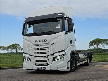 Контейнеровоз/ Змінний кузов вантажівка IVECO S-WAY