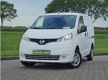 Легковий фургон NISSAN NV200
