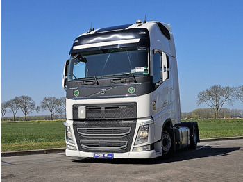 Тягач VOLVO FH 500