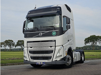 Тягач VOLVO FH 500