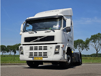Тягач VOLVO FM9