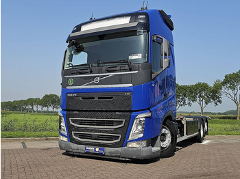Контейнеровоз/ Змінний кузов вантажівка VOLVO FH 500