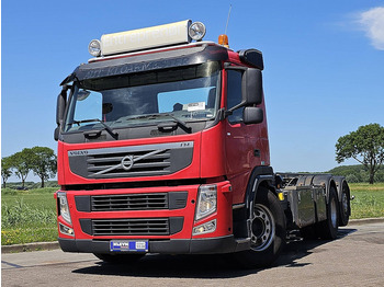 Вантажівка шасі VOLVO FM11 330
