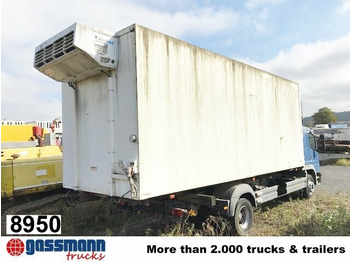 Вантажівка з закритим кузовом